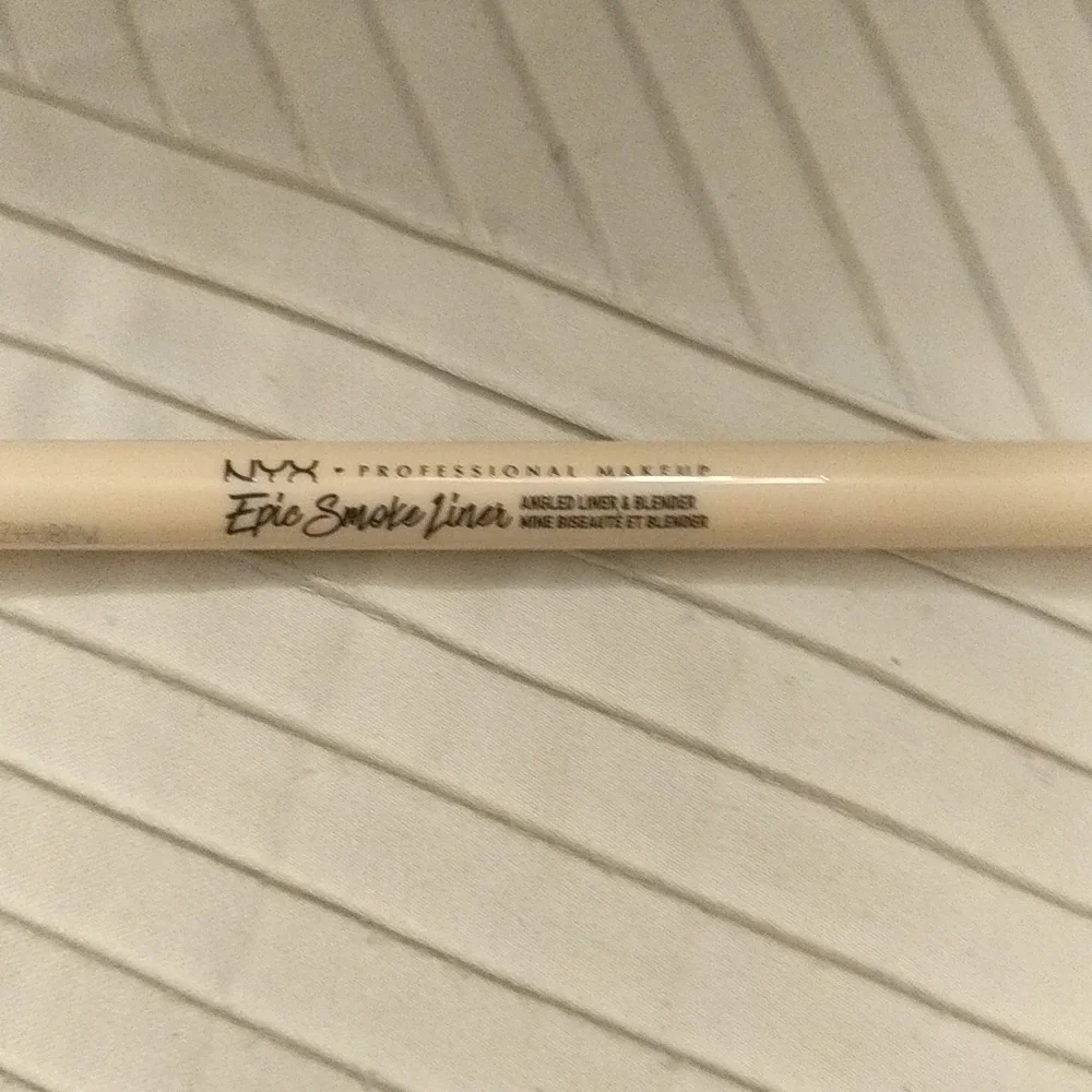 Epic Smoke Liner